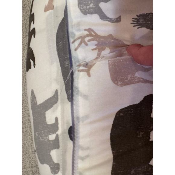 Boppy Original Feeding and Support Pillow Neutral Wildlife - Picture 3 of 6